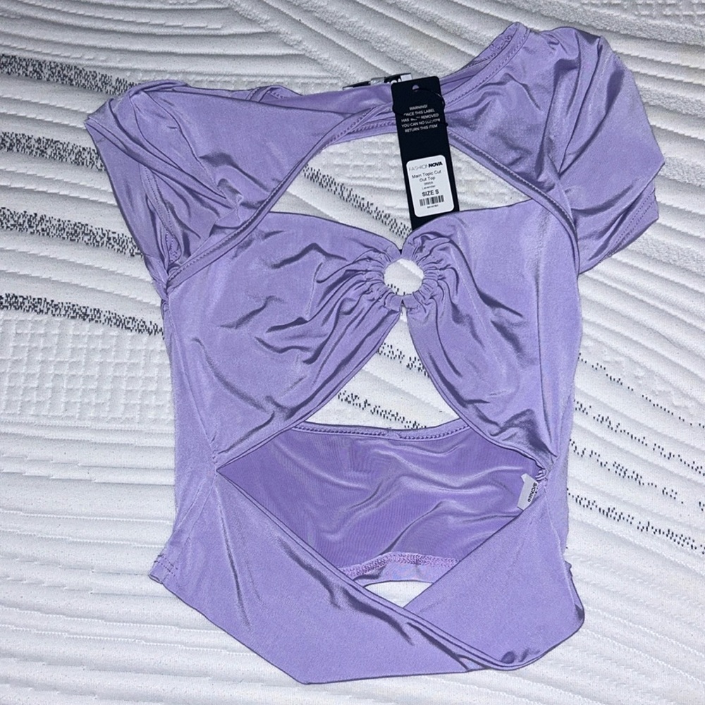Crop top